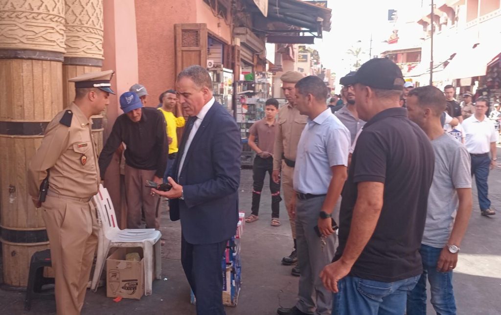 صور توثق الفوضى العارمة بحي "درب ضباشي" بمراكش