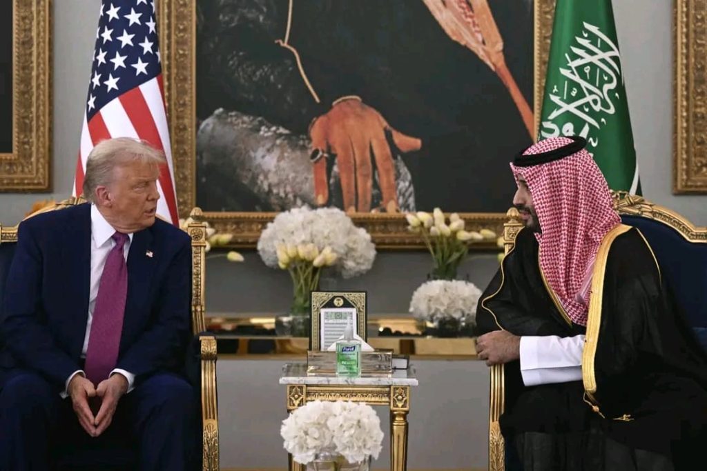 بن سلمان: نسعى لوقف التصعيد في المنطقة وإنهاء حرب غزة