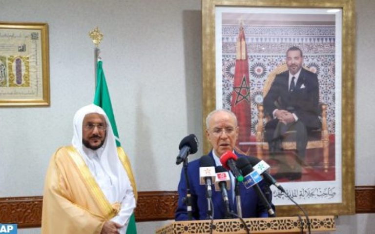 التوفيق ونظيره السعودي يتباحثان طرق التصدي لخطاب الكراهية والتطرف