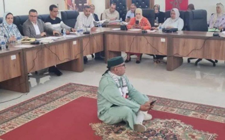 دورة "ماي".. هل هي تسخينات مبكرة للانتخابات التشريعية؟
