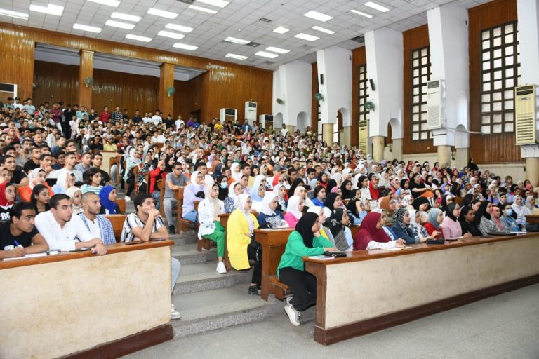 أكادير.. من "ماستر" إلى "شبكة علاقات النفوذ والقرابة" تفجر ملفا أكاديميا ساخنا