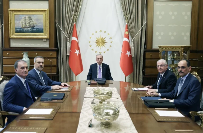 إردوغان يدعو إلى تحرك عاجل لاحتواء التصعيد بين إسرائيل وإيران ويحذر من كارثة نووية
