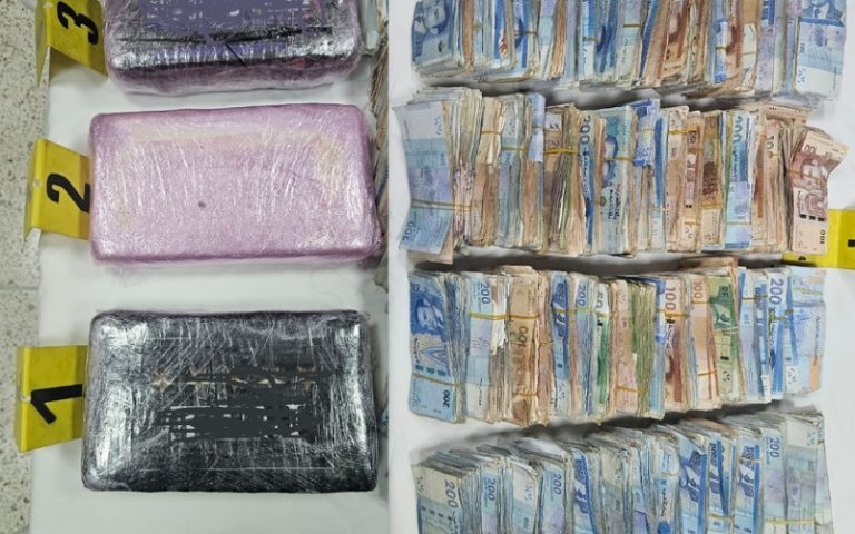 طنجة.. إيقاف شخص بحوزته أزيد من 3 كلغ من مخدر الكوكايين