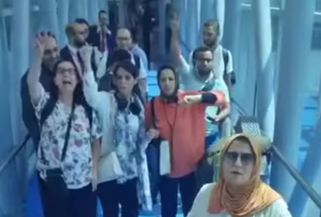 سلطات القاهرة ترحل مغاربة قدموا لمصر للمشاركة في مسيرة داعمة لغزة