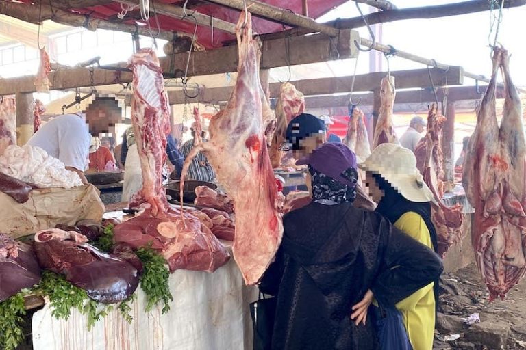 رواج غير مسبوق على اللحوم الحمراء و"الدوارة" يرفع الأسعار قبيل عيد الأضحى