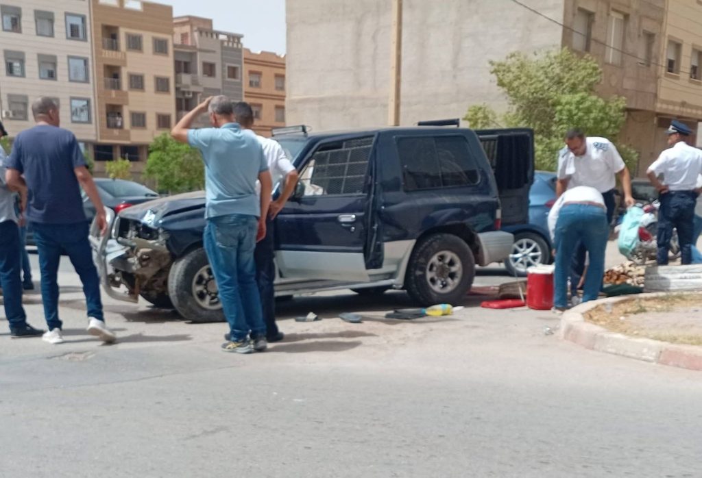 تاوريرت.. إسقاط سيارة “مقاتلة” وتوقيف مبحوثَين خطيرَين في عملية أمنية دقيقة