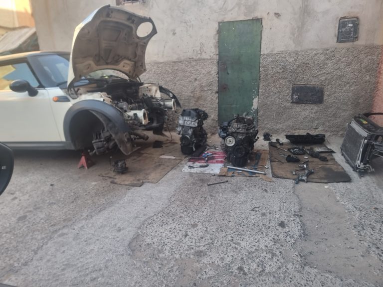 ساكنة أمرشيش تستنجد بوالي مراكش لوقف أنشطة ميكانيكي ملوث - صور
