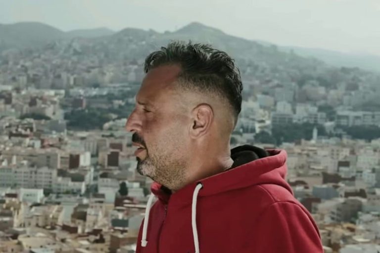 محمد نوميديا يُصدر "إمنعراق".. عمل فني جديد يستحضر معاناة المهاجرين