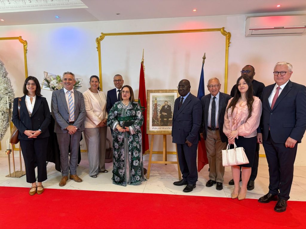 القنصلية المغربية في ليون تحتفل بالذكرى الـ26 لعيد العرش