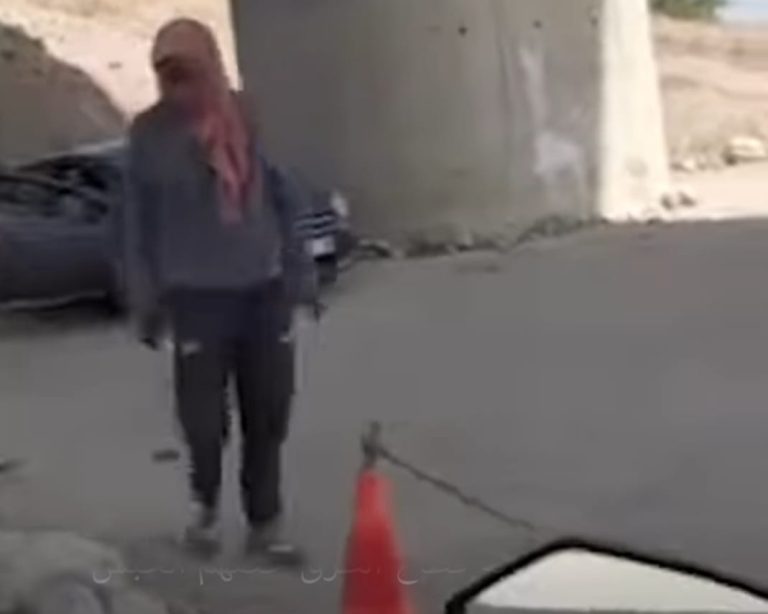 عصابة ملثمة تفرض "إتاوة" للمرور إلى عين الوالي ضواحي سيدي احرازم
