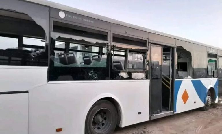 رشق حافلة