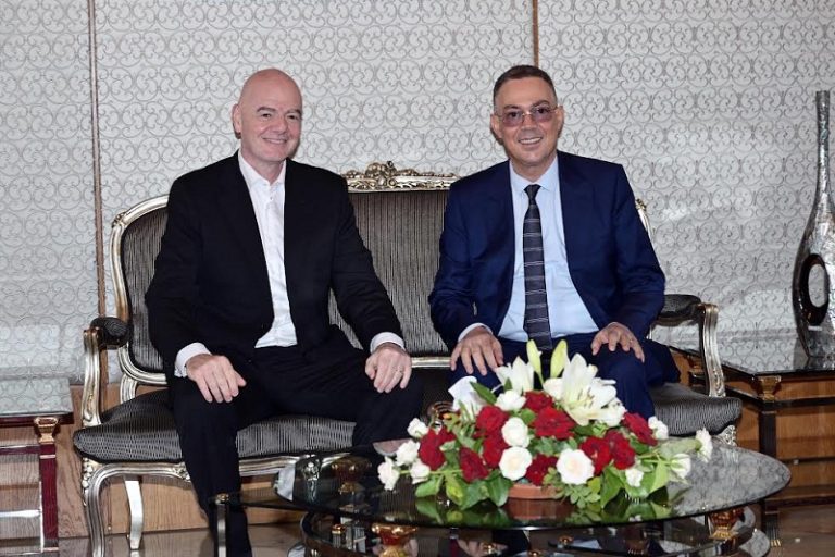 إنفانتينو منبهر بملعب الأمير مولاي عبد الله ويصنف المغرب بين نخبة كرة القدم العالمية