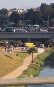 الجزائر.. وفاة 18 شخصا وإصابة 9 آخرين إثر انحراف حافلة في وادي الحراش(صور)