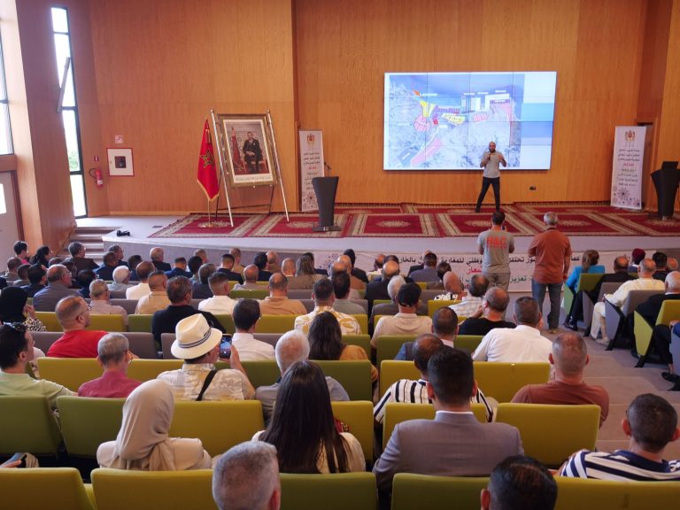 الناظور تحتضن جسر التواصل بين مغاربة العالم ووطنهم في يوم رقمي استثنائي
