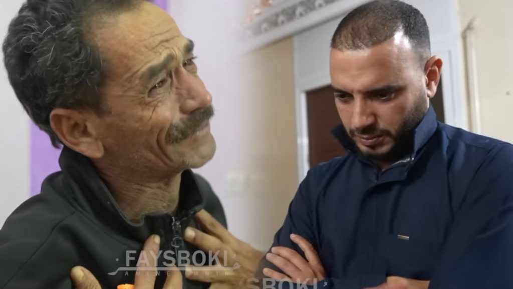 محسنة تطالب بإفراغ أسرة من شقة منحتها لهم.. و”فيسبوكي حر” يكشف التفاصيل