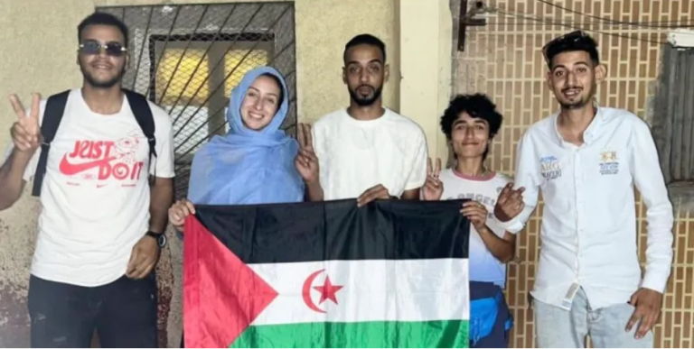 المغرب يرحّل ناشطتين أجنبيتين من العيون
