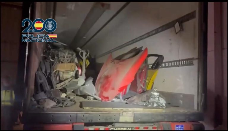 إسبانيا.. تفكيك عصابة دولية لسرقة السيارات الفاخرة وتهريبها إلى المغرب