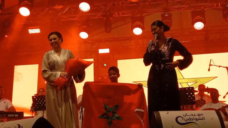 سلمى رشيد تتألق في مهرجان الشواطئ لاتصالات المغرب بمدينة السعيدية(فيديو)