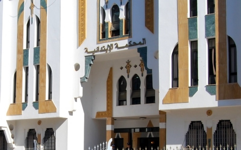 محكمة الحسيمة تقضي بأول عقوبة بديلة.. 100 درهم عن كل يوم حبس لمدة شهرين