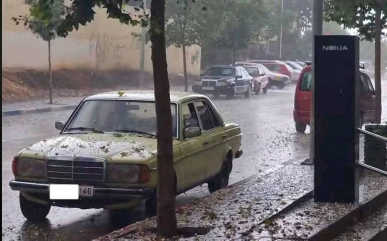 عاصفة رعدية مفاجئة تضرب منطقة "أسَاكَن" بإقليم الحسيمة