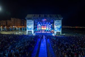 مهرجان شواطئ اتصالات المغرب يُبهر جمهور طنجة والحسيمة والمضيق(صور) 22 مهرجان شواطئ اتصالات المغرب يُبهر جمهور طنجة والحسيمة والمضيق(صور)