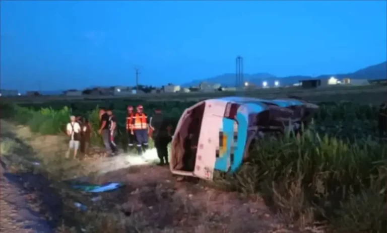 انقلاب حافلة مهترئة بولاية المسيلة الجزائرية