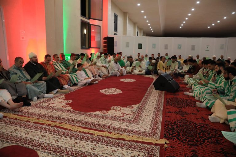 مداغ .. الطريقة القادرية البودشيشية تحيي ليلة المولد النبوي الشريف(صور)