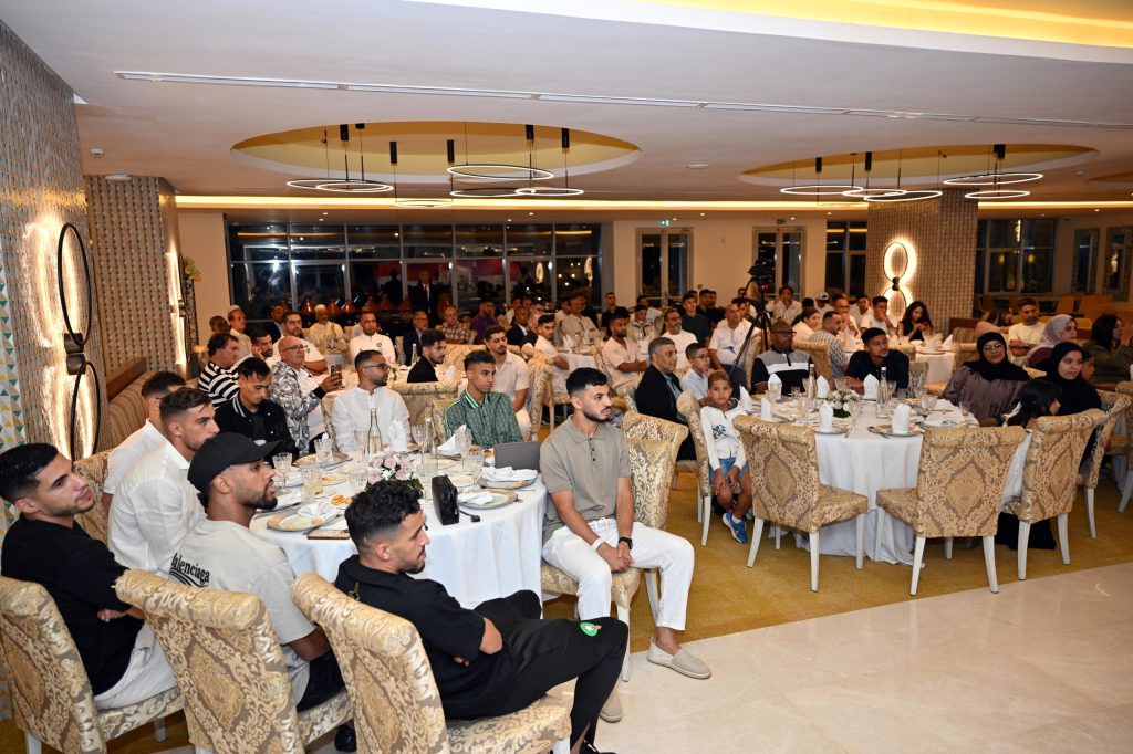لقجع يحتفي بأبطال "الشان"