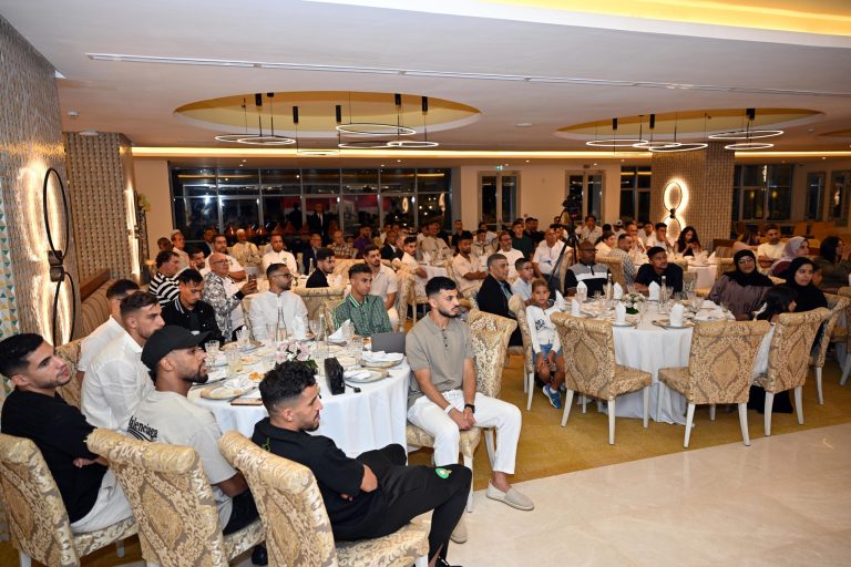 لقجع يحتفي بأبطال "الشان"