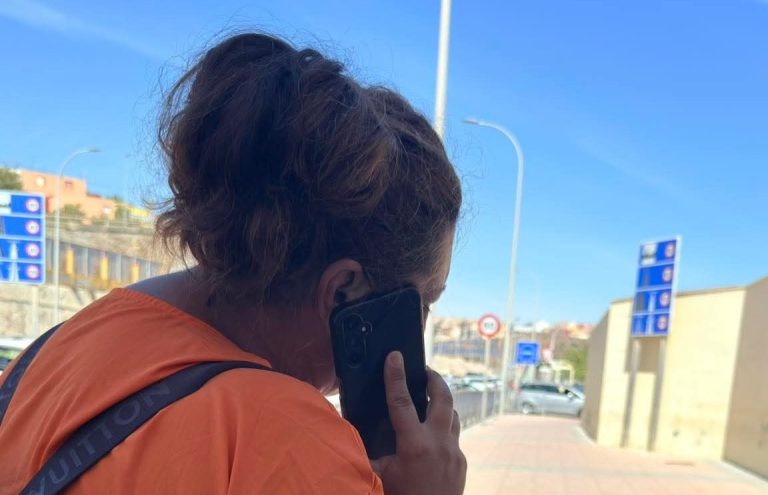 فتاة إسبانية تعيش أصعب تجارب حياتها في المغرب.. وتدخل السلطات ينقذها