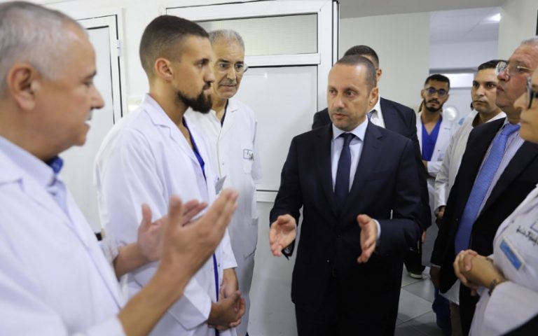 التهراوي يصدر تعليمات صارمة لحماية مهنيي الصحة وصرف تعويضاتهم المستحقة