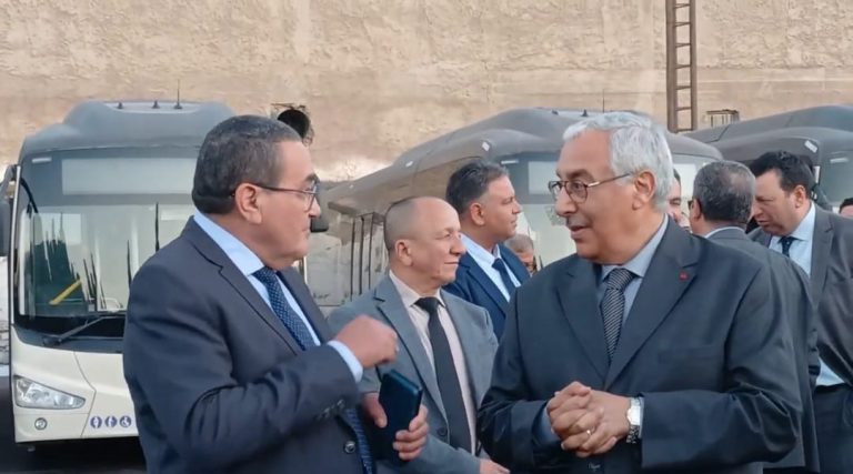 فاس تستعيد نبض النقل الحضري.. دخول 70 حافلة جديدة لتعزيز خدمات التنقل