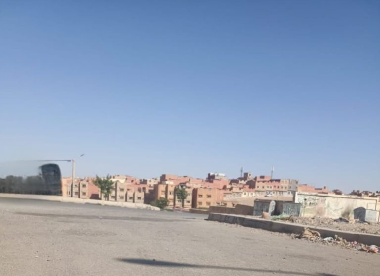 وجدة .. الوالي يصدر تعليمات صارمة لمواجهة المخالفات العمرانية وضمان احترام القوانين