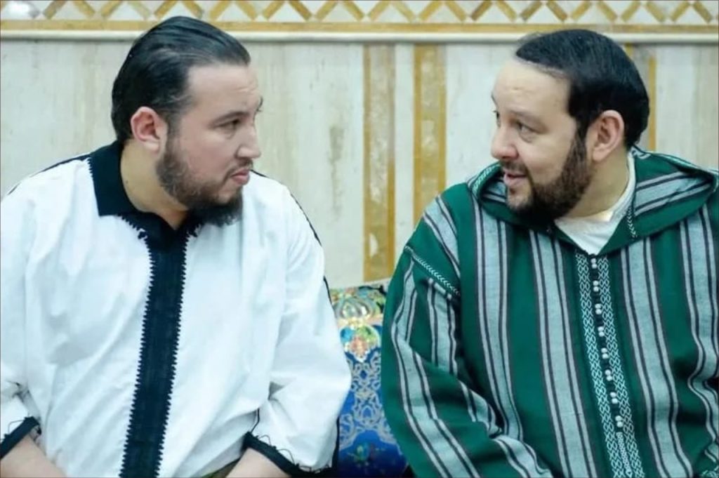 وثيقة منسوبة لمنير القادري تكشف تنازله عن مشيخة الزاوية البودشيشية لشقيقه