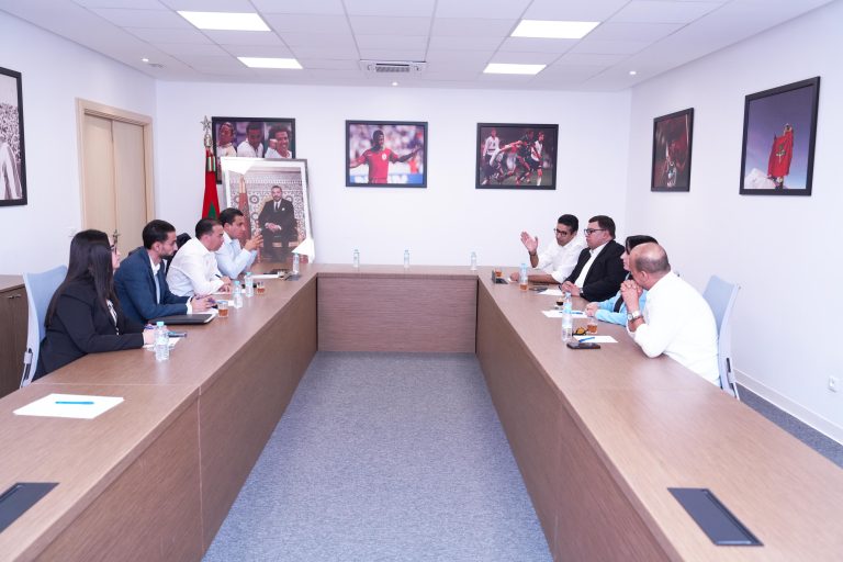 شبيبات "الأحرار" و"البام" والاستقلال تعقد اجتماعا للتفاعل مع الاحتجاجات الأخيرة