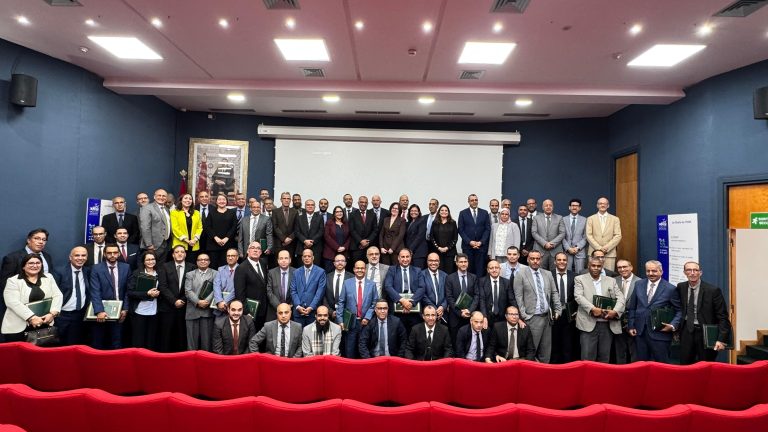 زكية الدريوش تلتقي بمناديب الصيد البحري والمكتب الوطني للصيد