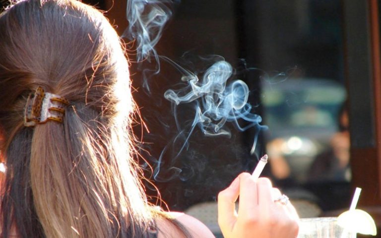 تقرير: أكثر من 3.5 ملايين مدخن بالمغرب ضمنهم 160 ألف امرأة