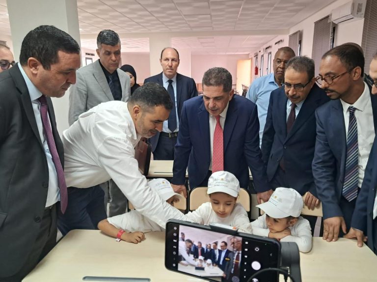 الوالي أمزازي يدعو لتسريع تعميم التعليم الأولي وتجويده