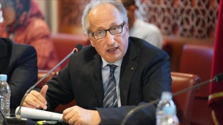 برادة: "كاين جمعيات بغاو يديرو الدعم النفسي للتلاميذ و هذا علاش درنا هاد القانون"