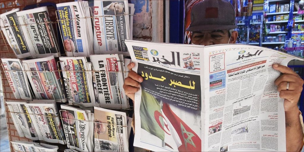 صحف الجزائر.. من تجاهل الأخبار الداخلية إلى "الإدمان على المغرب"