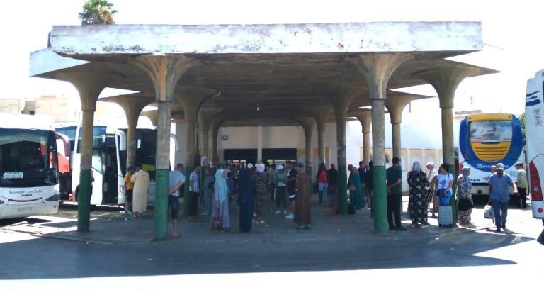 الخميسات.. مسافرون يشتكون من فرض رسوم على استعمال مراحيض المحطة