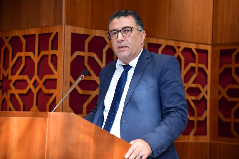 بين تهميش كيكو وصمت المنتخبين.. الحموني يربح احترام ساكنة بولمان وميسور