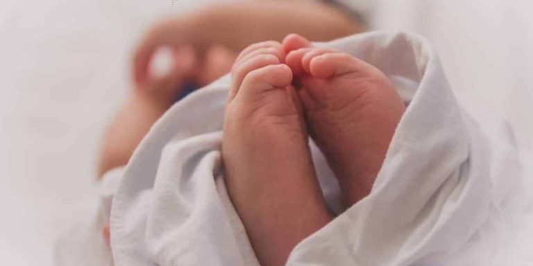 العثور على رضيع حديث الولادة بجماعة اوريكة بالحوز