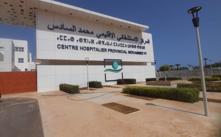 وفاة أستاذ بإقليم الحسيمة بعد تعرضه لنزيف دماغي مفاجئ أثناء ندوة تربوية