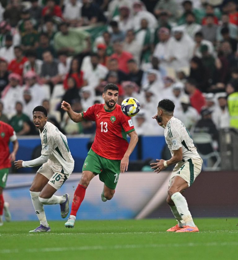 المنتخب المغربي يتصدر المجموعة بعد فوز صعب على السعودية