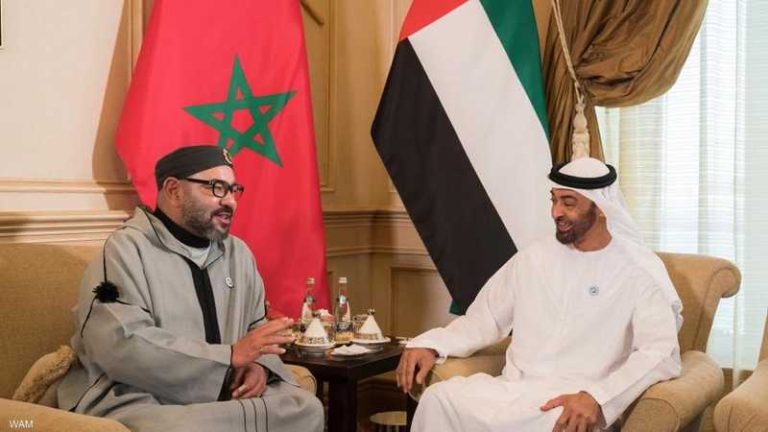 الرئيس الإماراتي محمد بن زايد يهنئ الملك و الشعب المغربي بالفوز بكأس العرب