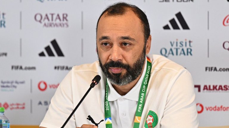 السكتيوي: عازمون على الفوز ضد عمان لتجنب حسابات الجولة الأخيرة
