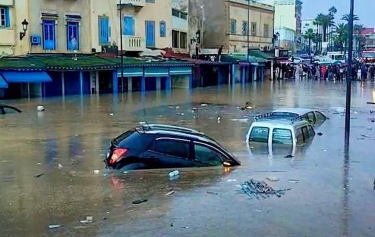 فيضانات أسفي