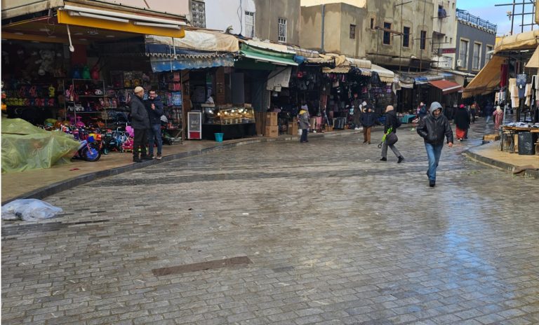 العامل الصبار يعيد لحي لهديم جماليته بمكناس… والأشغال على مشارف الانتهاء