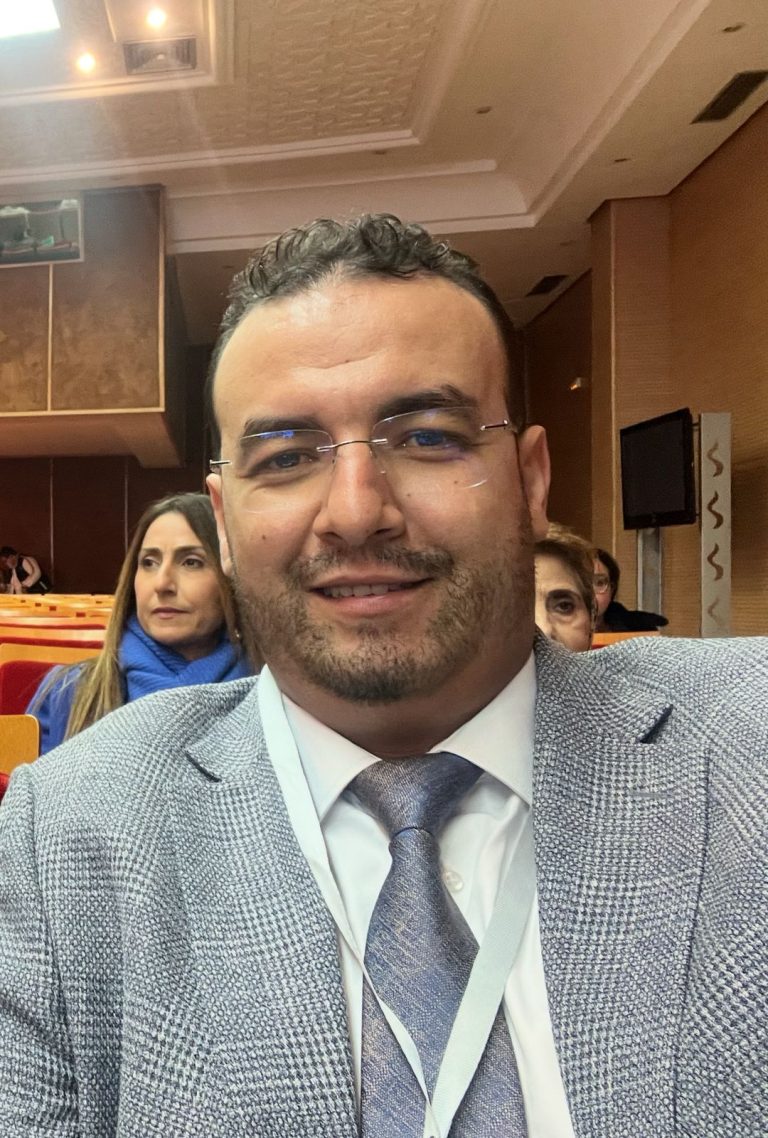 من شرعية التمثيل إلى شرعية الإنجاز: نحو إعادة بناء الفعل السياسي المحلي